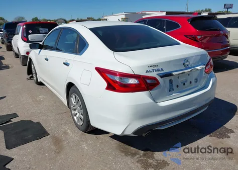 2016 Nissan Altima 2.5 S z USA, uszkodzony, nr VIN 1N4AL3APXGN359027
